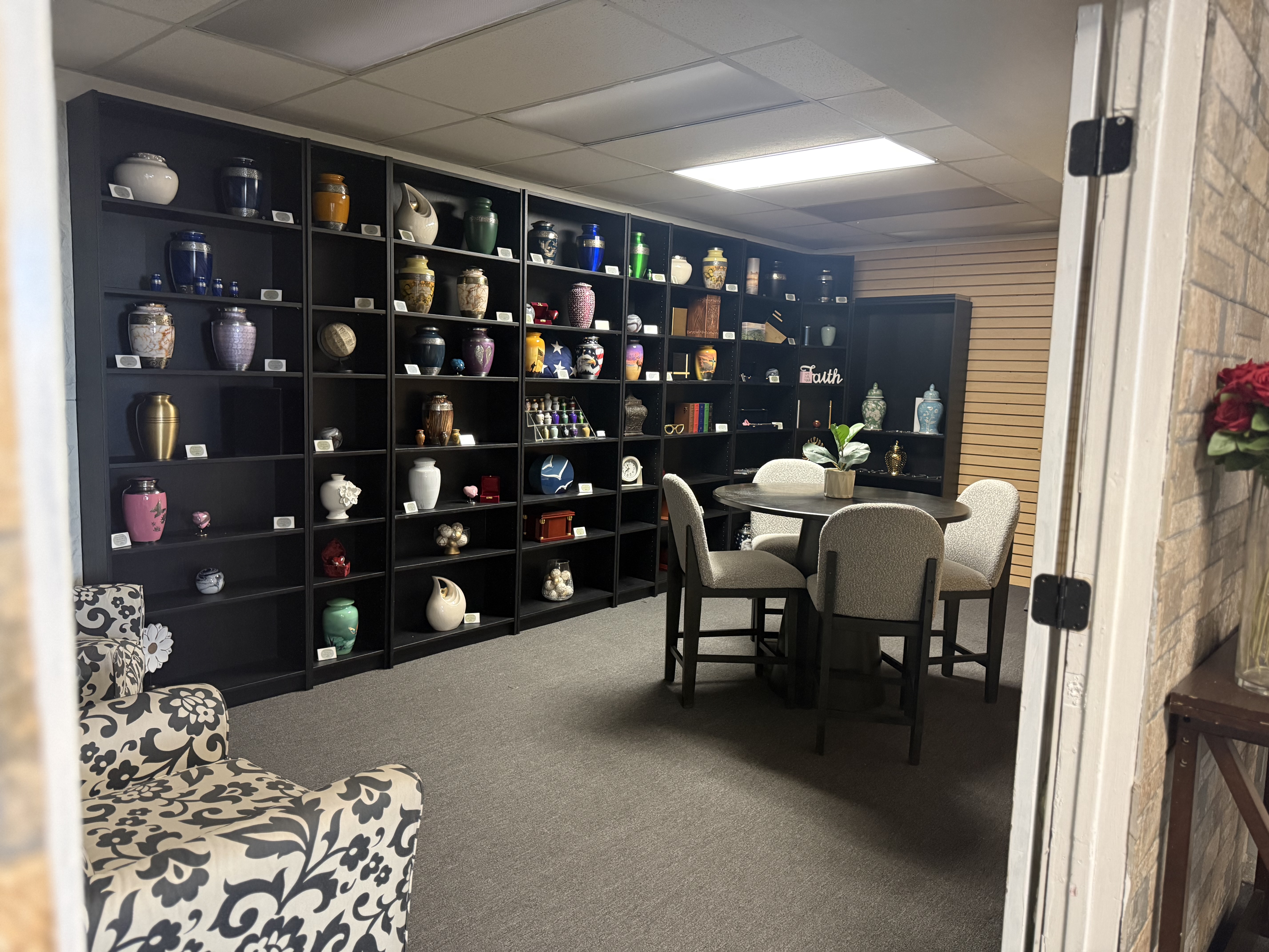 Palm Valley Funeral Home facility