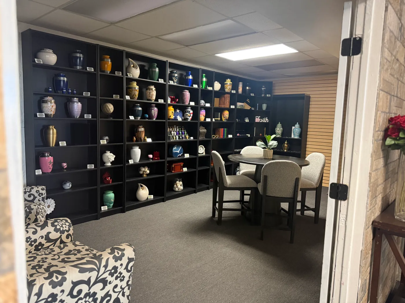 Palm Valley Funeral Home facility